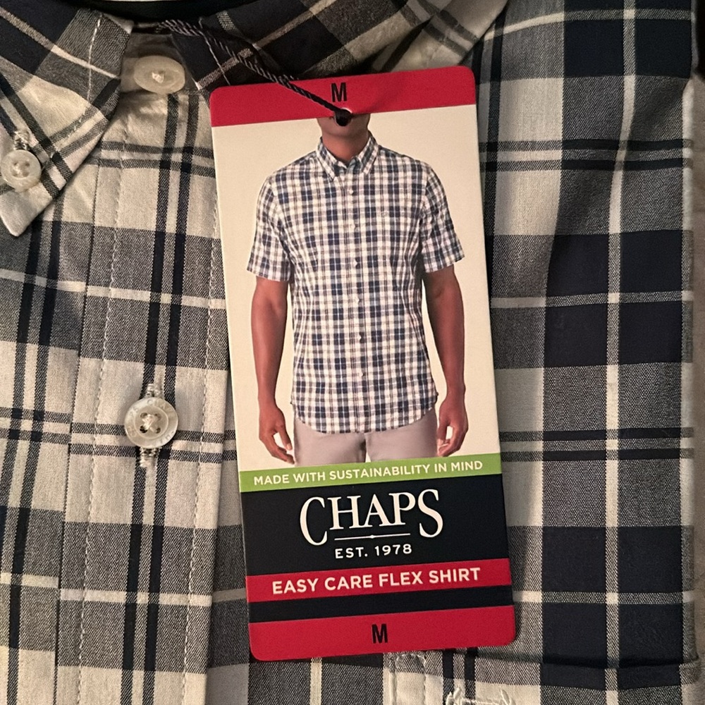 CHAPS Blue Plaid Medium button-down stretch short sleeve shirt Easy Care
